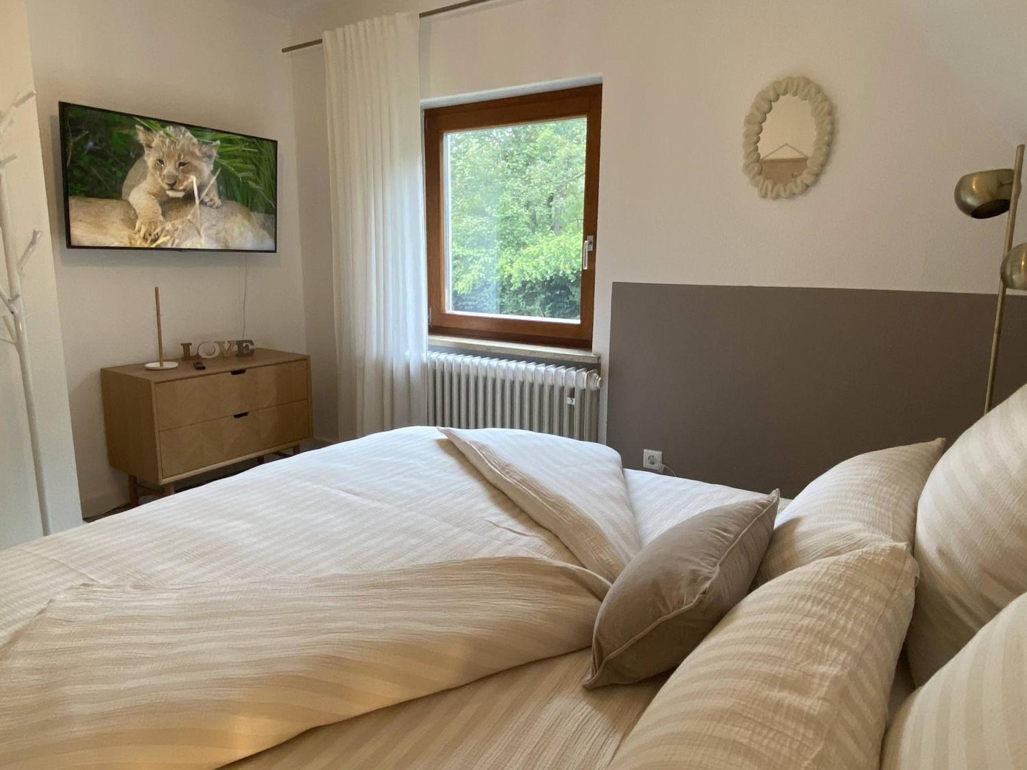 Holiday home Messe- & Gertraud Am Ludwigskanal, 24 H Self Check-in, Gratis Parken *